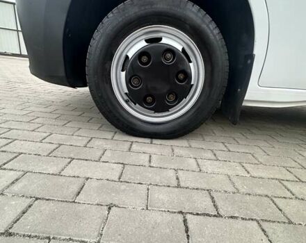 Белый Рено Мастер, объемом двигателя 2.3 л и пробегом 149 тыс. км за 29500 $, фото 38 на Automoto.ua