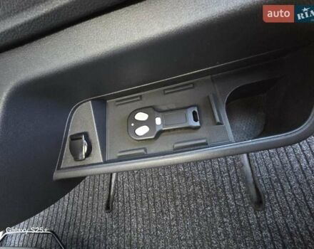 Білий Рено Мастєр, об'ємом двигуна 2.3 л та пробігом 145 тис. км за 36800 $, фото 41 на Automoto.ua