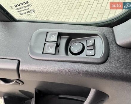 Білий Рено Мастєр, об'ємом двигуна 2.3 л та пробігом 149 тис. км за 29500 $, фото 51 на Automoto.ua