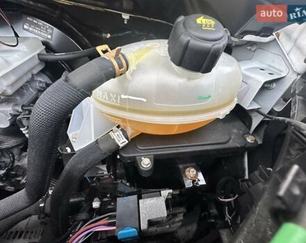 Білий Рено Мастєр, об'ємом двигуна 2.3 л та пробігом 149 тис. км за 29500 $, фото 78 на Automoto.ua