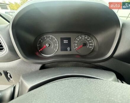 Білий Рено Мастєр, об'ємом двигуна 2.3 л та пробігом 149 тис. км за 29500 $, фото 43 на Automoto.ua