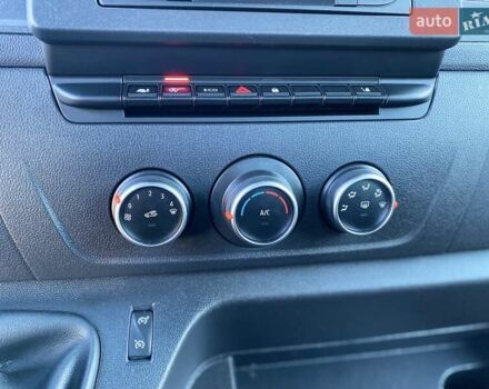 Білий Рено Мастєр, об'ємом двигуна 2.3 л та пробігом 157 тис. км за 17700 $, фото 32 на Automoto.ua