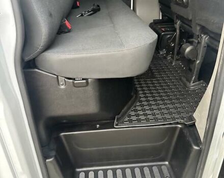 Білий Рено Мастєр, об'ємом двигуна 2.3 л та пробігом 149 тис. км за 29500 $, фото 66 на Automoto.ua