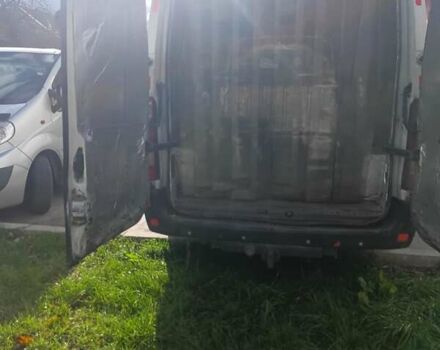 Білий Рено Мастєр, об'ємом двигуна 2.3 л та пробігом 440 тис. км за 10500 $, фото 2 на Automoto.ua