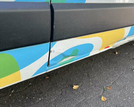 Белый Рено Мастер, объемом двигателя 2.3 л и пробегом 418 тыс. км за 13000 $, фото 3 на Automoto.ua