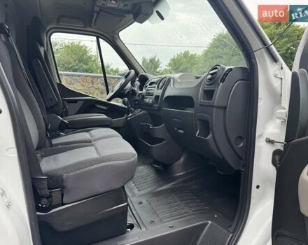 Білий Рено Мастєр, об'ємом двигуна 2.3 л та пробігом 278 тис. км за 17500 $, фото 24 на Automoto.ua