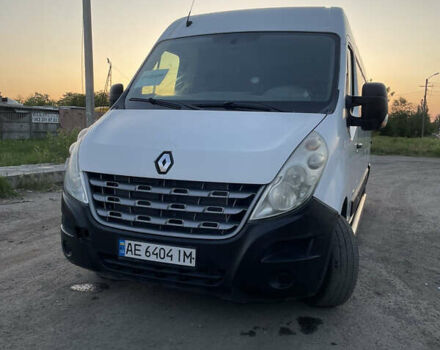 Белый Рено Мастер, объемом двигателя 2.3 л и пробегом 450 тыс. км за 11500 $, фото 1 на Automoto.ua