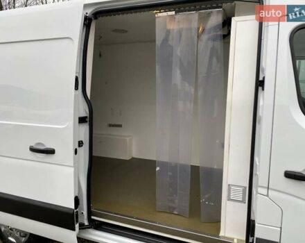 Белый Рено Мастер, объемом двигателя 0 л и пробегом 186 тыс. км за 17350 $, фото 15 на Automoto.ua