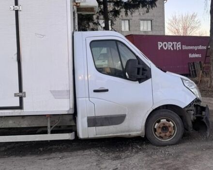 Белый Рено Мастер, объемом двигателя 2.3 л и пробегом 428 тыс. км за 7500 $, фото 3 на Automoto.ua