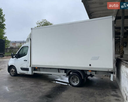 Білий Рено Мастєр, об'ємом двигуна 2.3 л та пробігом 383 тис. км за 17700 $, фото 5 на Automoto.ua