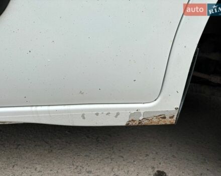 Белый Рено Мастер, объемом двигателя 2.3 л и пробегом 398 тыс. км за 15000 $, фото 15 на Automoto.ua