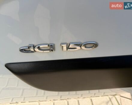 Білий Рено Мастєр, об'ємом двигуна 2.3 л та пробігом 287 тис. км за 16000 $, фото 62 на Automoto.ua