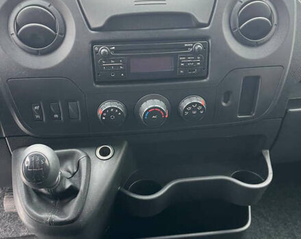 Білий Рено Мастєр, об'ємом двигуна 2.3 л та пробігом 265 тис. км за 16550 $, фото 26 на Automoto.ua