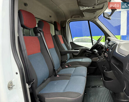 Рено Мастер 2015 в Дубно на Automoto.ua Белый Рено Мастер, объемом двигателя 0 л и пробегом 288 тыс. км за 17700 $, фото 40 на Automoto.ua