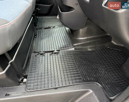 Рено Мастер 2015 в Дубно на Automoto.ua Белый Рено Мастер, объемом двигателя 0 л и пробегом 288 тыс. км за 17700 $, фото 43 на Automoto.ua