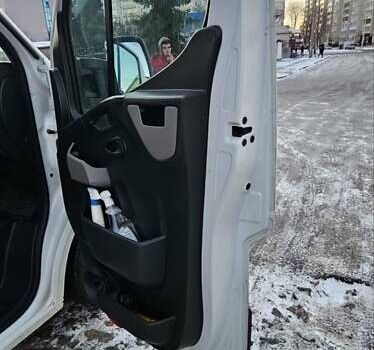 Білий Рено Мастєр, об'ємом двигуна 2.3 л та пробігом 700 тис. км за 17500 $, фото 8 на Automoto.ua