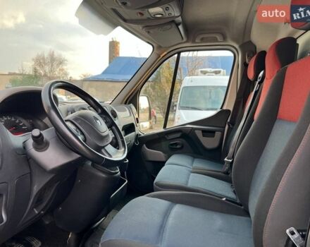 Белый Рено Мастер, объемом двигателя 2.3 л и пробегом 337 тыс. км за 18900 $, фото 26 на Automoto.ua