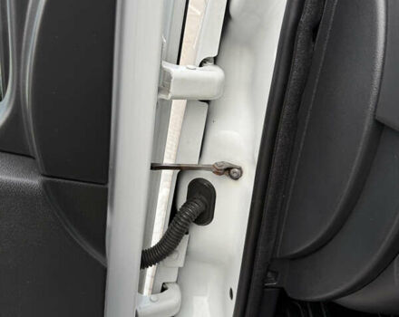 Рено Мастер 2015 в Дубно на Automoto.ua Белый Рено Мастер, объемом двигателя 0 л и пробегом 288 тыс. км за 17700 $, фото 33 на Automoto.ua