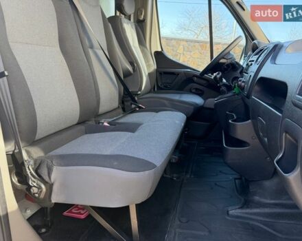 Білий Рено Мастєр, об'ємом двигуна 2.3 л та пробігом 303 тис. км за 17500 $, фото 50 на Automoto.ua