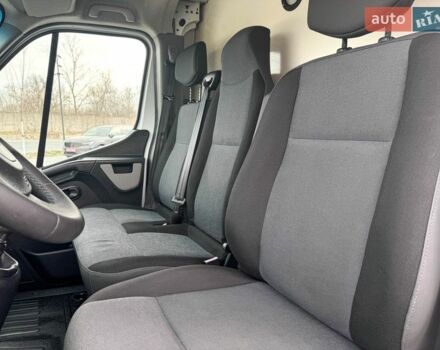 Белый Рено Мастер, объемом двигателя 2.3 л и пробегом 170 тыс. км за 16900 $, фото 14 на Automoto.ua