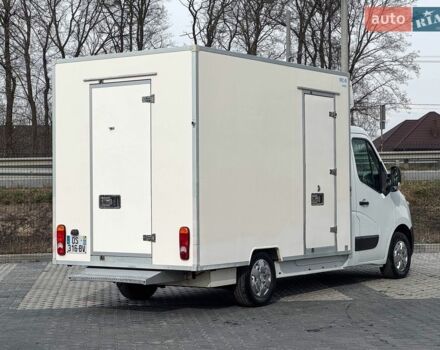 Белый Рено Мастер, объемом двигателя 2.3 л и пробегом 170 тыс. км за 16900 $, фото 6 на Automoto.ua