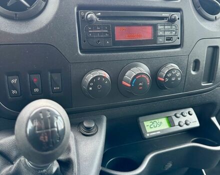 Білий Рено Мастєр, об'ємом двигуна 2.3 л та пробігом 296 тис. км за 18550 $, фото 24 на Automoto.ua