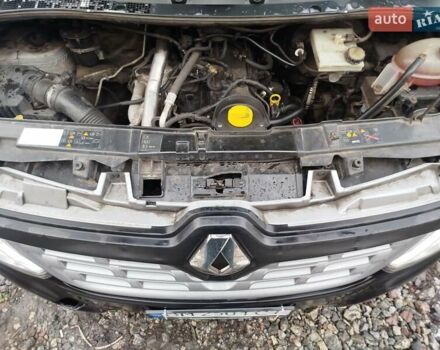 Белый Рено Мастер, объемом двигателя 2.3 л и пробегом 540 тыс. км за 14500 $, фото 5 на Automoto.ua