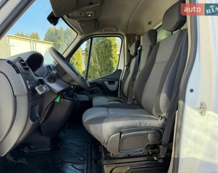 Білий Рено Мастєр, об'ємом двигуна 2.3 л та пробігом 303 тис. км за 17500 $, фото 55 на Automoto.ua