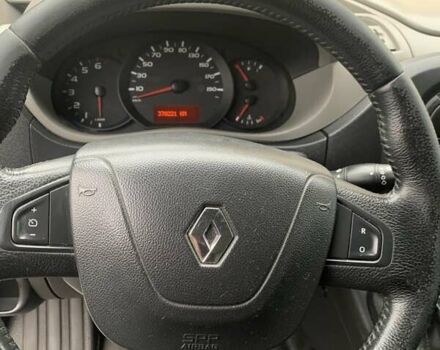 Белый Рено Мастер, объемом двигателя 2.3 л и пробегом 380 тыс. км за 16500 $, фото 4 на Automoto.ua