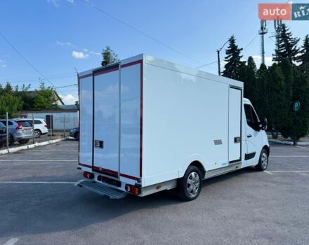 Белый Рено Мастер, объемом двигателя 2.3 л и пробегом 234 тыс. км за 15950 $, фото 8 на Automoto.ua