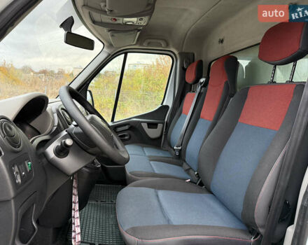 Рено Мастер 2015 в Дубно на Automoto.ua Белый Рено Мастер, объемом двигателя 0 л и пробегом 288 тыс. км за 17700 $, фото 28 на Automoto.ua