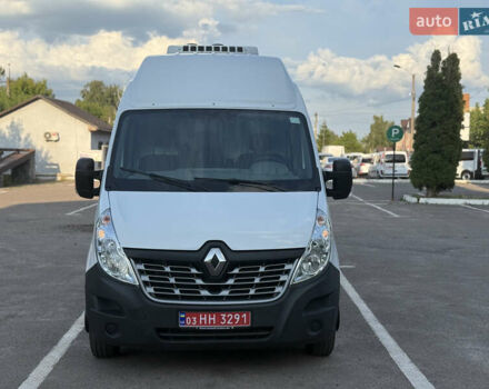 Белый Рено Мастер, объемом двигателя 0 л и пробегом 280 тыс. км за 19500 $, фото 2 на Automoto.ua