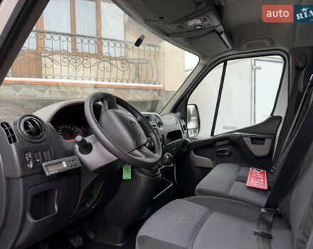 Білий Рено Мастєр, об'ємом двигуна 2.3 л та пробігом 301 тис. км за 17500 $, фото 61 на Automoto.ua