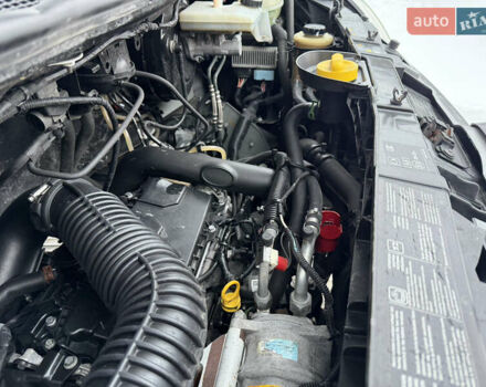 Білий Рено Мастєр, об'ємом двигуна 2.3 л та пробігом 301 тис. км за 17500 $, фото 51 на Automoto.ua