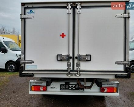 Белый Рено Мастер, объемом двигателя 2.3 л и пробегом 263 тыс. км за 14600 $, фото 4 на Automoto.ua