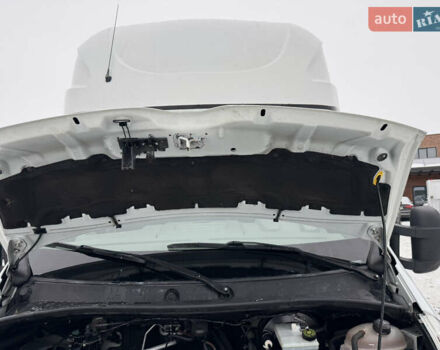 Белый Рено Мастер, объемом двигателя 2.3 л и пробегом 170 тыс. км за 22700 $, фото 23 на Automoto.ua