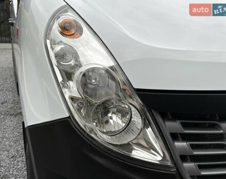 Рено Мастєр 2016 у Рівному на Automoto.ua Білий Рено Мастєр, об'ємом двигуна 2.3 л та пробігом 280 тис. км за 19800 $, фото 6 на Automoto.ua