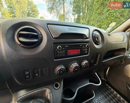 Белый Рено Мастер, объемом двигателя 2.3 л и пробегом 220 тыс. км за 17600 $, фото 36 на Automoto.ua