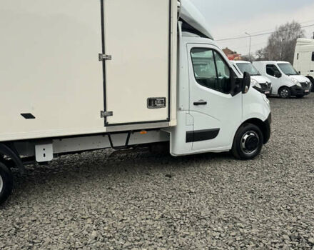 Белый Рено Мастер, объемом двигателя 2.3 л и пробегом 225 тыс. км за 23300 $, фото 63 на Automoto.ua