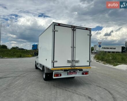 Белый Рено Мастер, объемом двигателя 2.3 л и пробегом 270 тыс. км за 22900 $, фото 5 на Automoto.ua