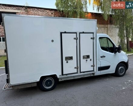 Белый Рено Мастер, объемом двигателя 2.3 л и пробегом 212 тыс. км за 17600 $, фото 12 на Automoto.ua
