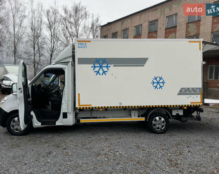 Белый Рено Мастер, объемом двигателя 0 л и пробегом 235 тыс. км за 19900 $, фото 10 на Automoto.ua