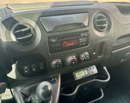 Білий Рено Мастєр, об'ємом двигуна 2.3 л та пробігом 296 тис. км за 18750 $, фото 35 на Automoto.ua