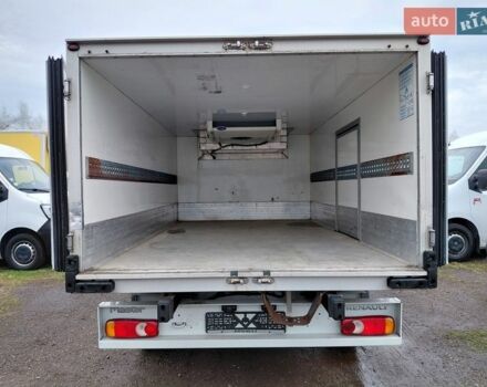 Белый Рено Мастер, объемом двигателя 2.3 л и пробегом 263 тыс. км за 14600 $, фото 37 на Automoto.ua