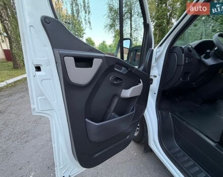 Білий Рено Мастєр, об'ємом двигуна 2.3 л та пробігом 212 тис. км за 17900 $, фото 32 на Automoto.ua