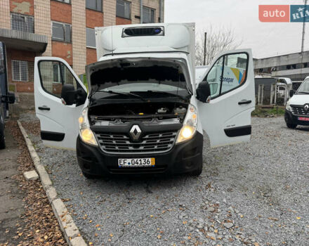 Белый Рено Мастер, объемом двигателя 0 л и пробегом 235 тыс. км за 19900 $, фото 2 на Automoto.ua
