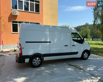 Белый Рено Мастер, объемом двигателя 2.3 л и пробегом 337 тыс. км за 13600 $, фото 3 на Automoto.ua
