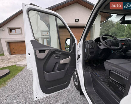 Рено Мастєр 2016 у Рівному на Automoto.ua Білий Рено Мастєр, об'ємом двигуна 2.3 л та пробігом 280 тис. км за 19800 $, фото 59 на Automoto.ua