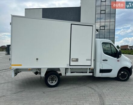 Белый Рено Мастер, объемом двигателя 2.3 л и пробегом 270 тыс. км за 22900 $, фото 7 на Automoto.ua