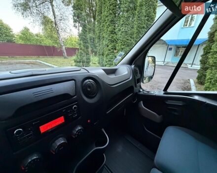Білий Рено Мастєр, об'ємом двигуна 2.3 л та пробігом 212 тис. км за 17900 $, фото 45 на Automoto.ua
